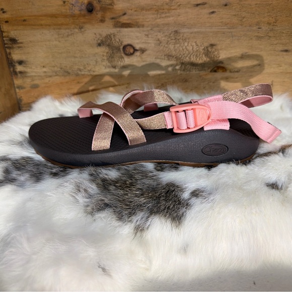 Chaco Z2 Women's Sandals Brown with Pink Straps - Picture 9 of 12